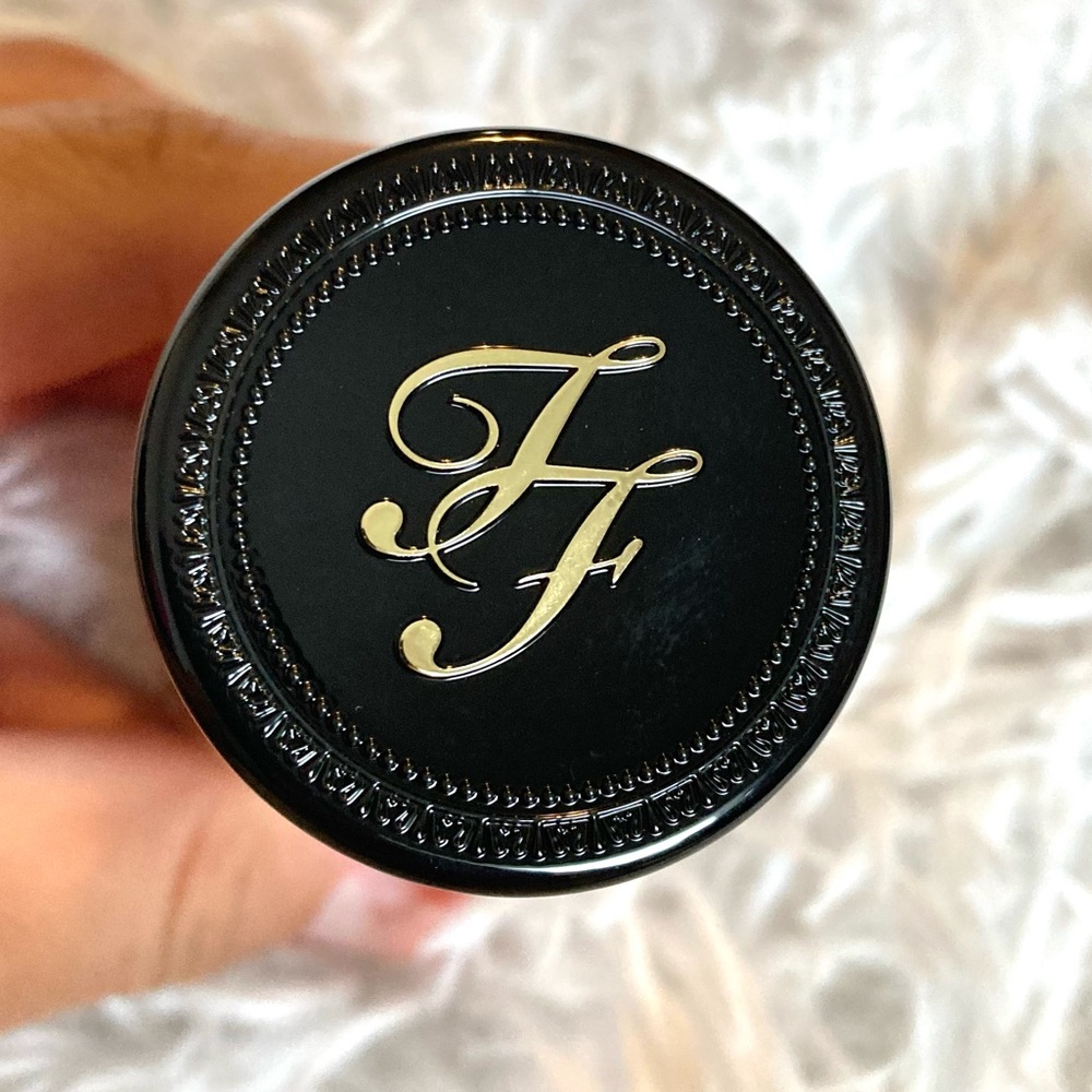 Too Faced - (NWOB) Foundation - Picture 7 of 7